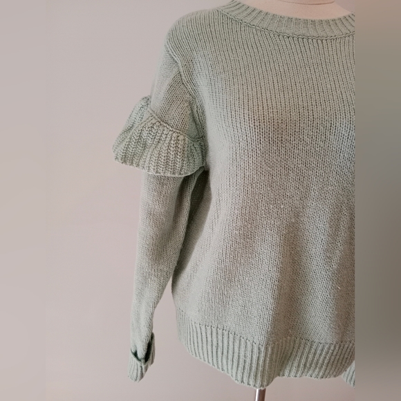 Decjuba Mint Knit sweater Size small - Picture 6 of 7
